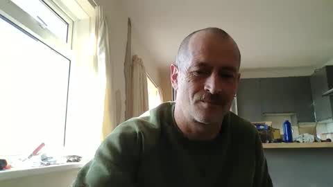 Snapshot of mrgoodkat79 chatting on March 3, 3:00 pm mrgoodkat79 online show from March 3, 3:00 pm