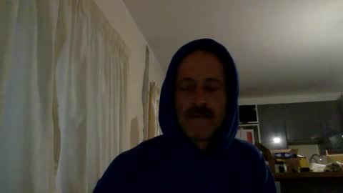 Snapshot of mrgoodkat79 chatting on March 4, 6:47 am mrgoodkat79 online show from March 4, 6:47 am