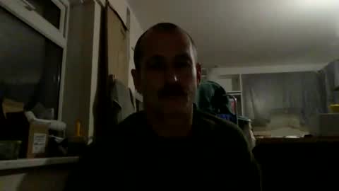 Snapshot of mrgoodkat79 chatting on December 28, 5:46 pm mrgoodkat79 online show from December 28, 5:46 pm