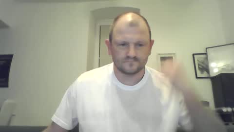 mrhotsex69 online show from October 31, 1:06 am