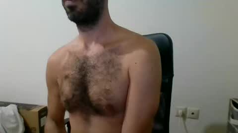Snapshot of mrralph__90 chatting on October 23, 8:42 pm Mrralph online show from October 23, 8:42 pm