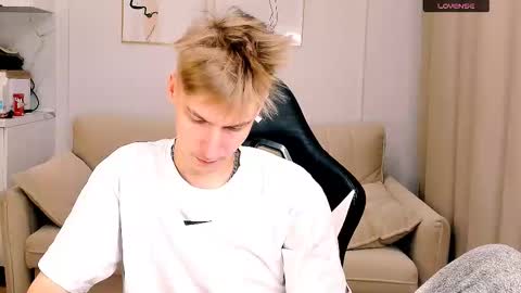 Adam online show from October 21, 11:59 am