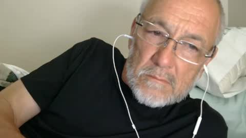 mrtease5 online show from July 9, 4:05 am