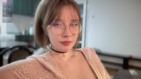 Snapshot of ms_christiana chatting on October 21, 2:16 am ms_christiana online show from October 21, 2:16 am