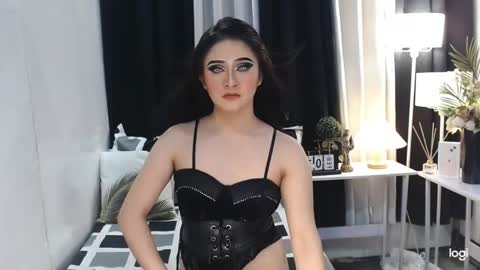 Ash online show from February 7, 7:27 pm