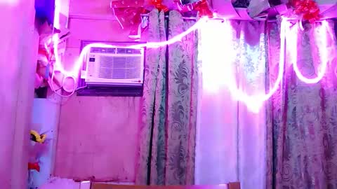 ms_maria8888 online show from December 3, 4:29 pm