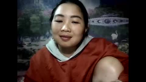 ms_pham online show from April 25, 2:47 pm