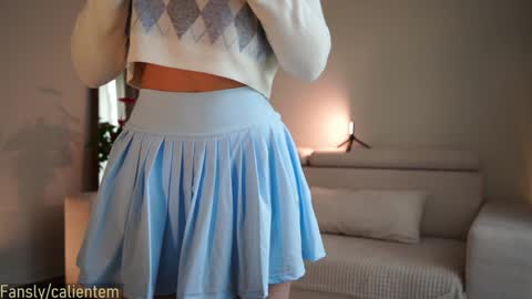 Your M online show from March 11, 2:42 pm