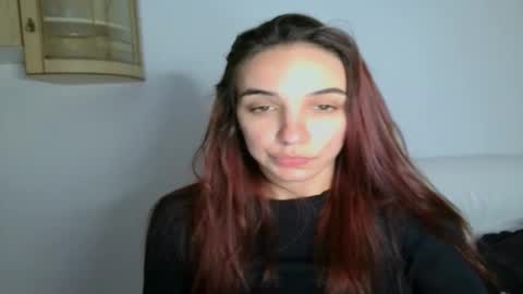 ms_sophiee online show from March 12, 10:28 pm