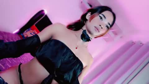 mscherry_ online show from March 14, 4:00 pm