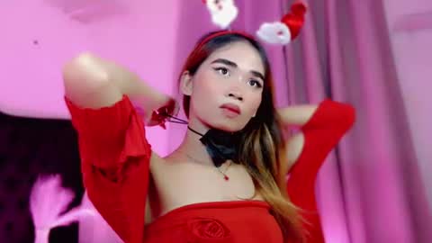 mscherry_ online show from December 22, 5:52 pm