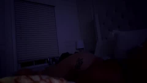 msjuicycat online show from October 16, 3:39 am