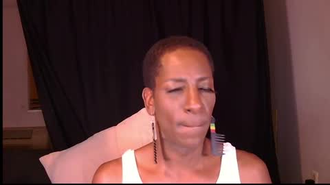 Merlin Mystique online show from November 12, 8:16 am