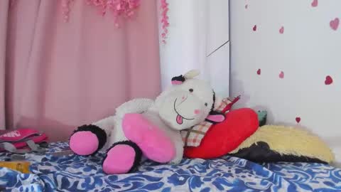 Chloe new account online show from January 6, 11:42 pm