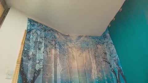 paola online show from March 11, 6:33 pm