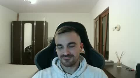 Victor online show from February 26, 7:39 pm