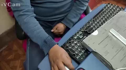 zenon online show from March 9, 6:21 pm