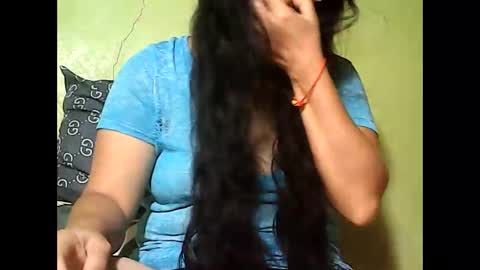 muffy_bunny online show from October 18, 9:24 am