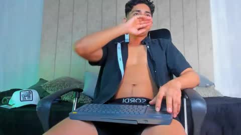 muichiro tokito1 online show from January 26, 8:03 am