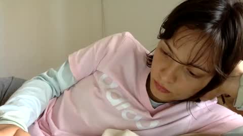 Snapshot of munchi_ chatting on January 20, 2:25 pm   online show from January 20, 2:25 pm