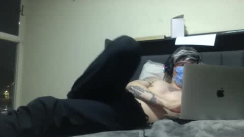 mundoj online show from January 16, 4:10 am