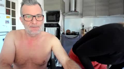 LOVELY JULIA  Peter DAY online show from February 5, 9:24 am