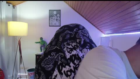 David Big online show from February 1, 9:54 am