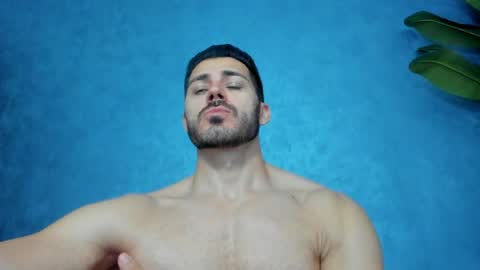 muscularmaster onlyfans online show from May 21, 9:43 pm
