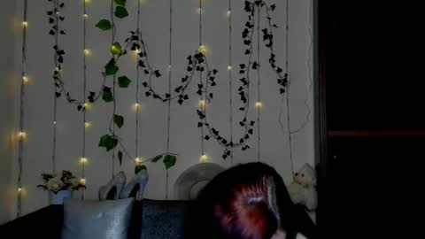 Jeneva online show from February 26, 7:39 pm