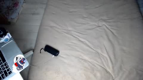 Muse Ali  online show from December 12, 5:04 pm