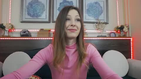 Luna  online show from January 15, 9:23 pm