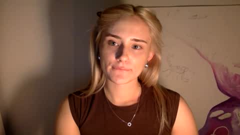 musescorner online show from November 6, 6:33 pm