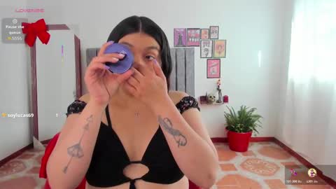 mushi_ online show from November 18, 7:28 pm