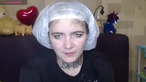 Snapshot of mustardgirl chatting on October 22, 12:36 am ZZ TOP online show from October 22, 12:36 am