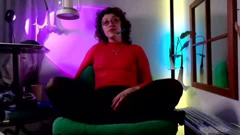 Mx. Anouk Divine online show from May 1, 8:14 pm