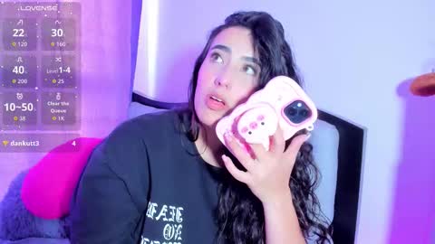 my_aleja_ online show from February 27, 6:55 pm