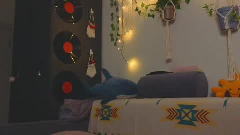  PARIS   online show from January 5, 10:40 pm