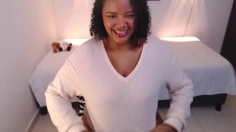 My Sweety Bom online show from March 26, 1:49 pm