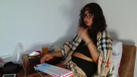 myamillor online show from February 18, 11:04 pm