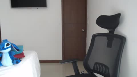 mary and charlie online show from September 20, 4:21 pm