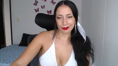 mary and charlie online show from February 6, 10:53 pm