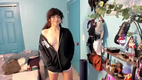 Grace online show from September 24, 5:41 pm