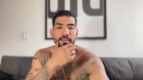 Myke esthetic online show from February 27, 9:58 pm