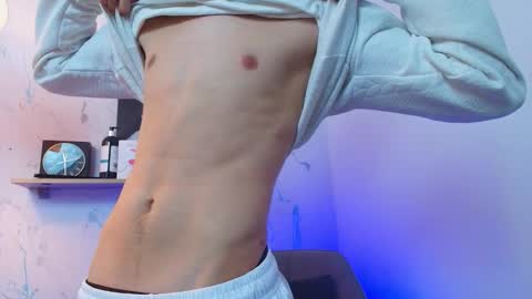 Mykel   online show from November 26, 3:53 pm