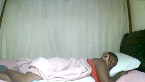 linda online show from January 28, 12:15 am