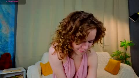 Monique with Curls online show from April 1, 8:59 am