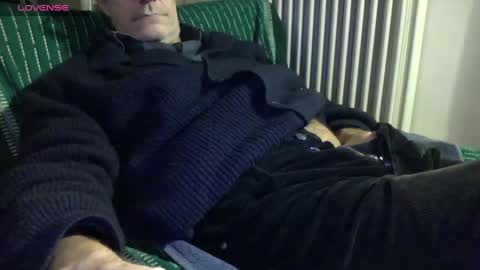 Bi sexy guy lovense hush is on private is open or password show tip if you like. online show from March 6, 6:05 pm