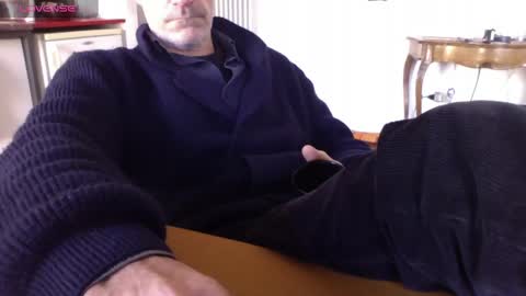 Bi sexy guy lovense hush is on private is open or password show tip if you like. online show from March 11, 7:57 am