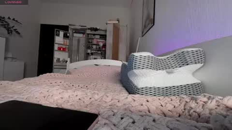 Phoenix online show from March 21, 8:19 am