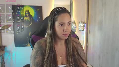 S A R A online show from February 9, 1:04 pm